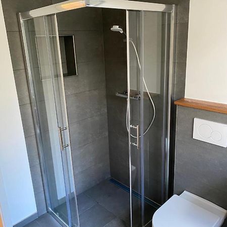 Zentrale Und Schoene Ferienwohnung Lübeck Exteriör bild